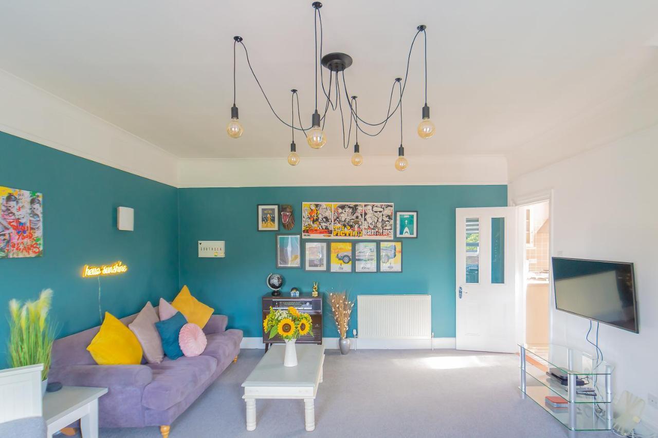 Spacious Split Level Flat In Great Location Portsmouth Eksteriør billede