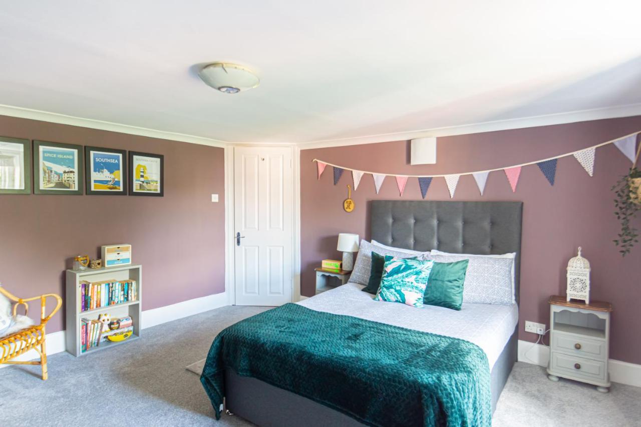 Spacious Split Level Flat In Great Location Portsmouth Eksteriør billede