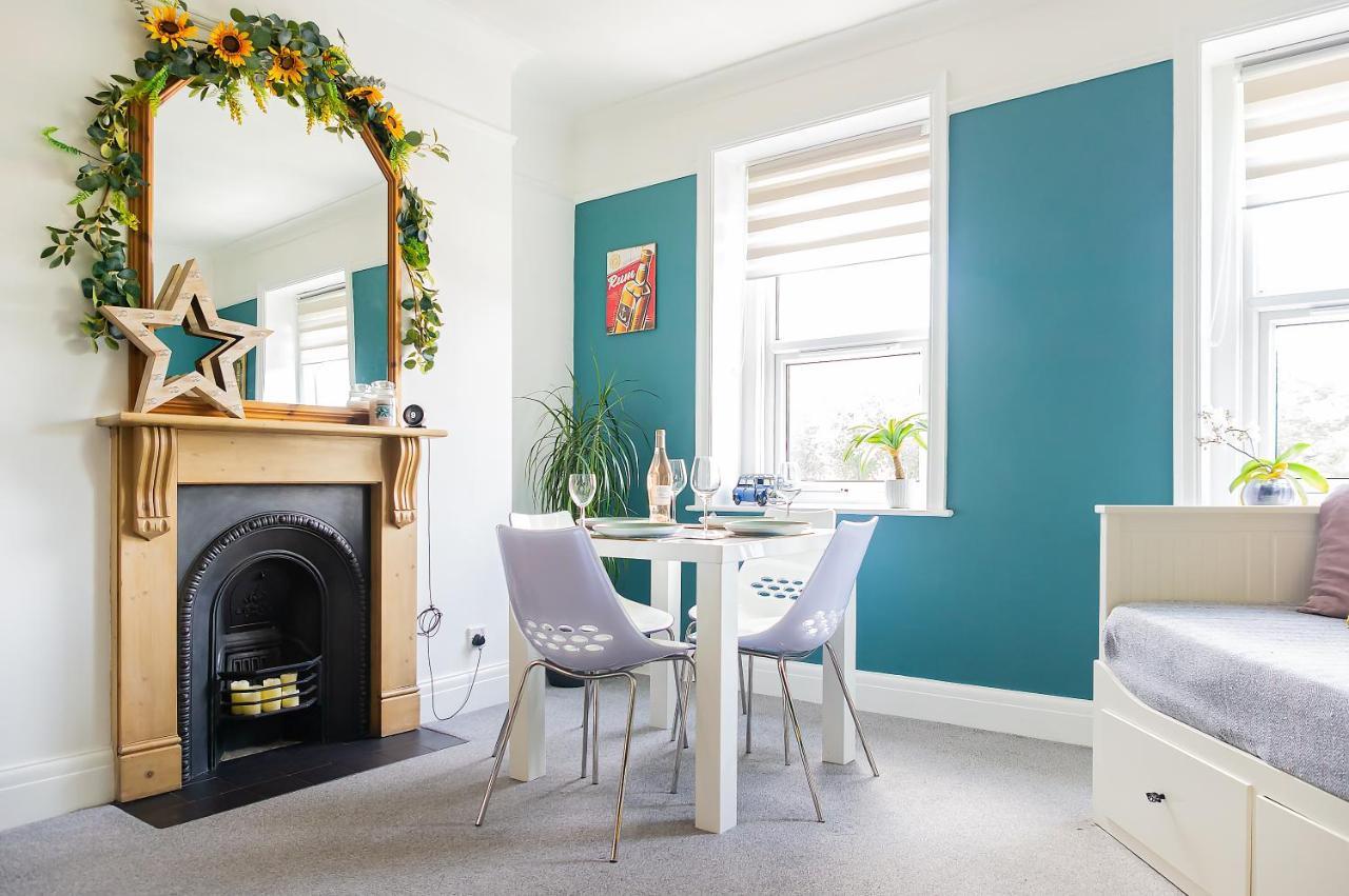 Spacious Split Level Flat In Great Location Portsmouth Eksteriør billede